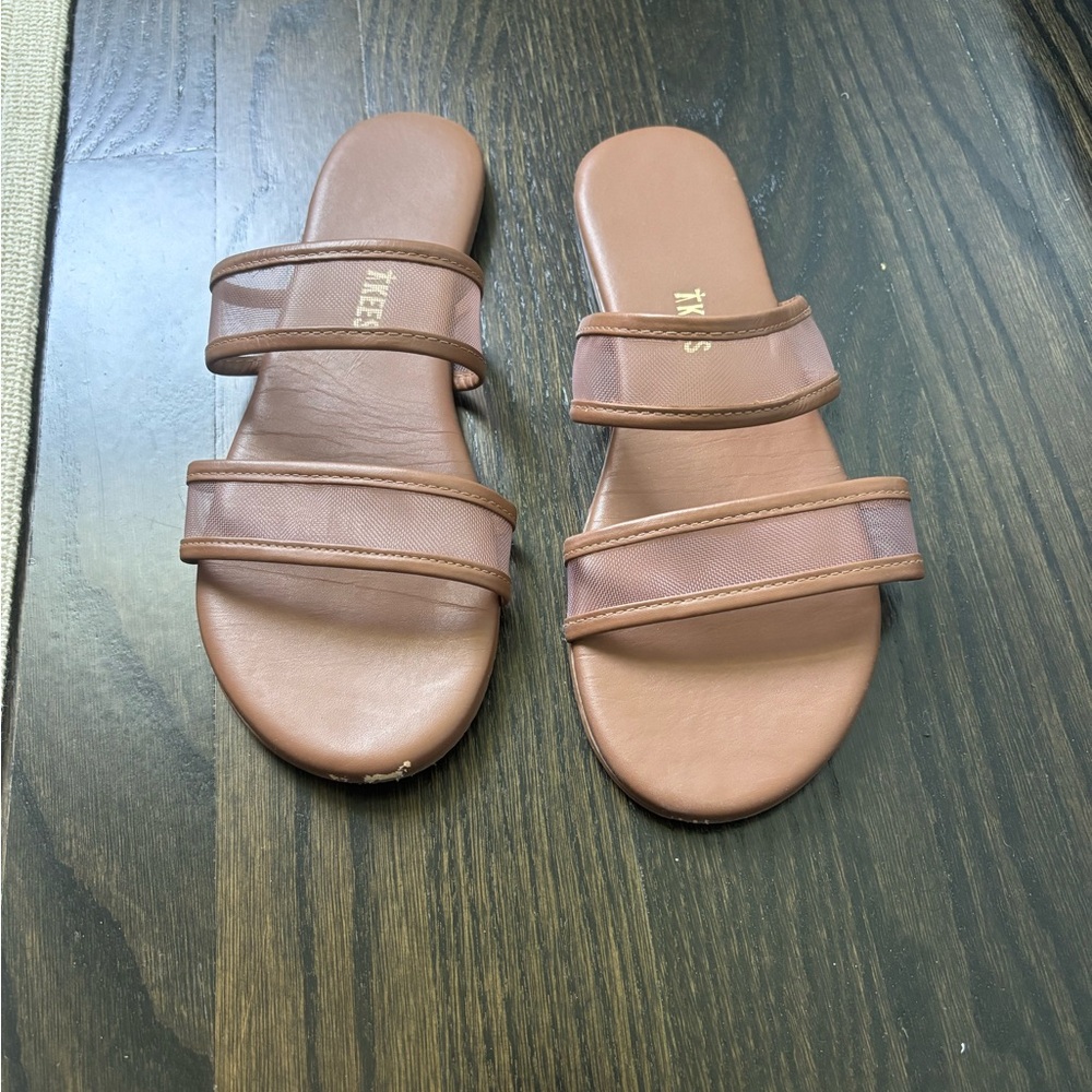 TKEES Tan Sandals Sleek Minimalist Design